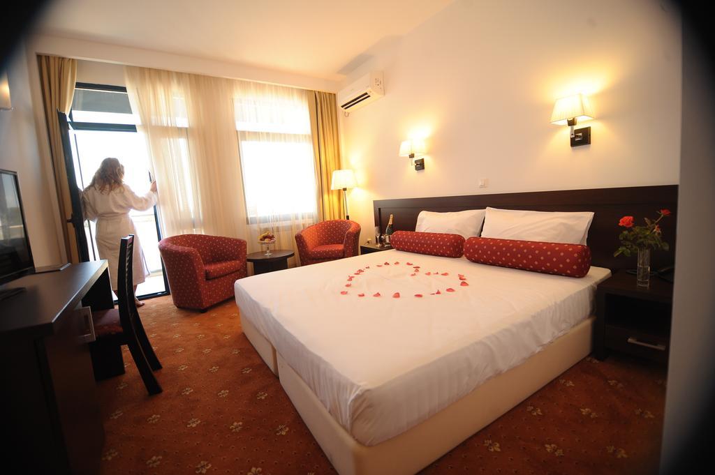 Hotel Mon Jardin Mahmudia Camera foto